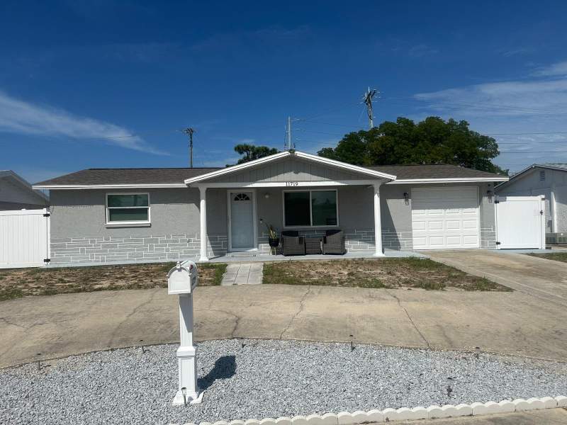 11719 ENTERPRISE DRIVE home for sale in Gulf Highlands