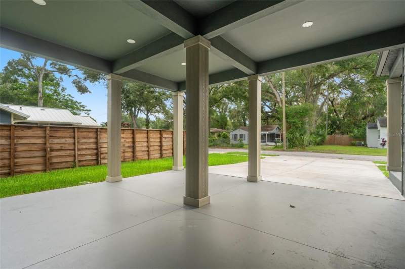 4 bedroom Single Family Residence at 6606 N 9th Street, Maag Sub, Tampa — photo 5