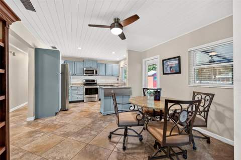 8106 Spring Drive, Yalaha FL - photo 18 of 67