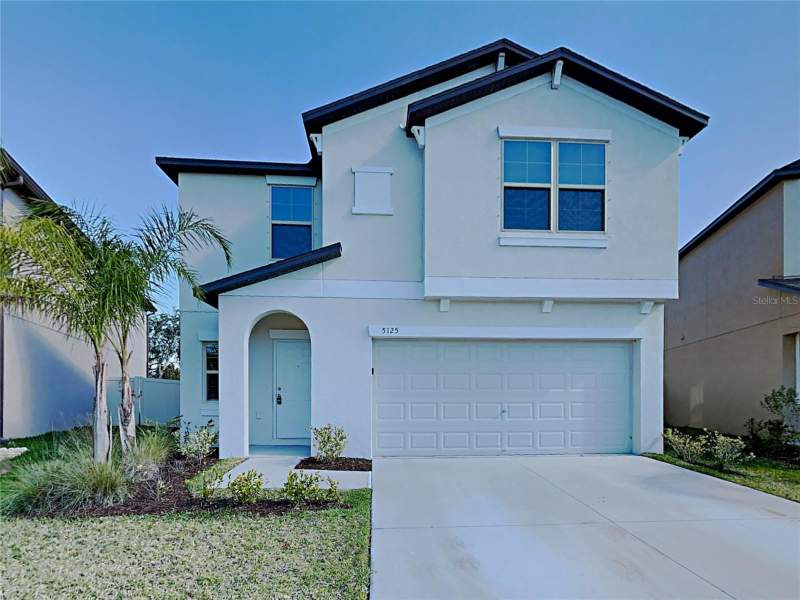 5125 WHITE CHICORY DRIVE home for sale in Leisey