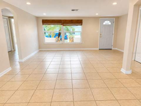 9135 Greenbriar Lane, Port Richey FL - photo 15 of 32