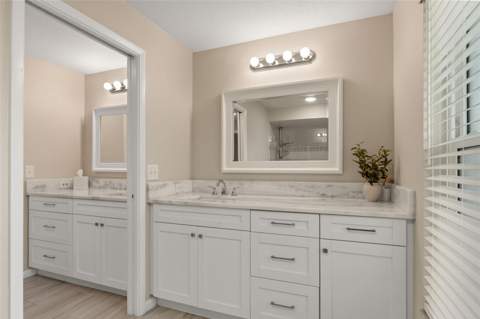 13916 Middle Park Drive, Tampa FL - photo 17 of 34