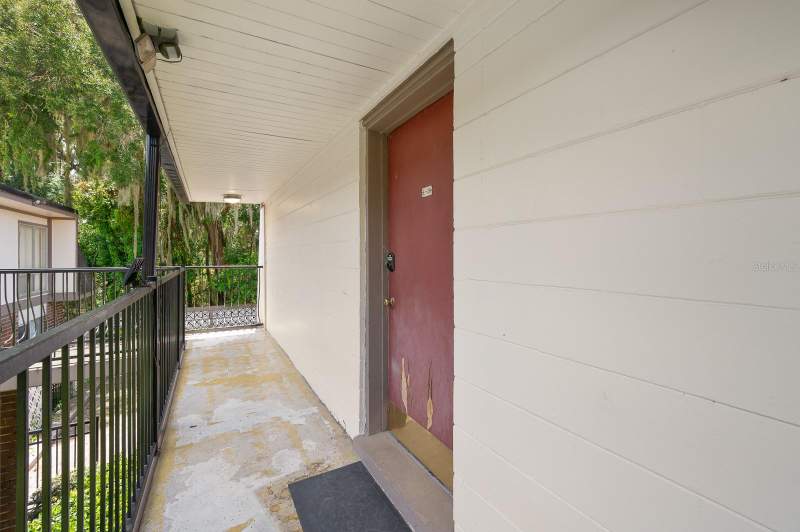 1 bedroom Condominium at 1700 SW 16th Court #L26, Summit House, Gainesville — photo 4