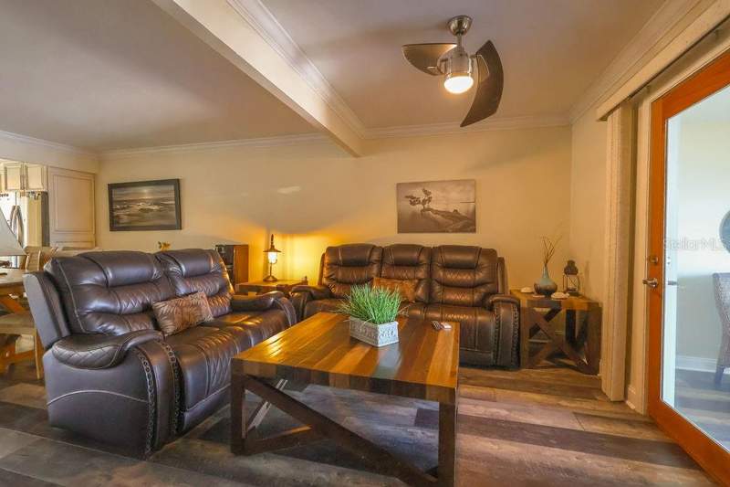 2 bedroom Condominium at 11001 SE Sunset Harbor Road #B10, Loch Harbour, Summerfield — photo 4
