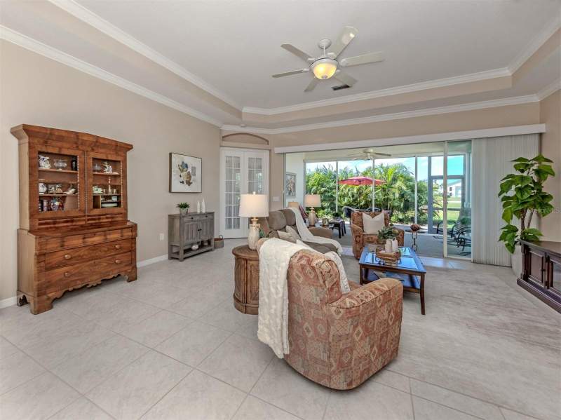 3 bedroom Single Family Residence at 637 Misty Pine Drive, Sawgrass, Venice — photo 2