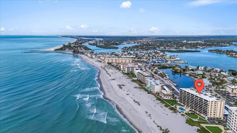 2 bedroom Condominium at 840 The Esplanade #206, Sansovino The, Venice — photo 4