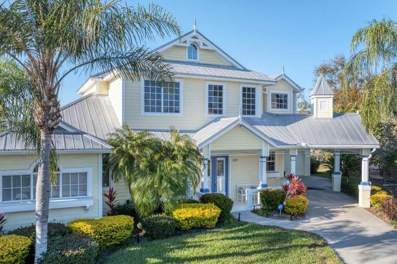 4 bedroom Single Family Residence at 4627 Barracuda Drive, Riverdale Rev, Bradenton — photo 2