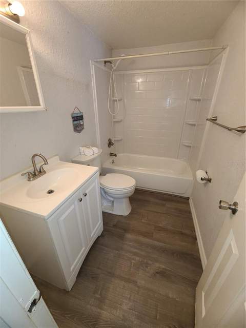4214 E Palifox Street, Tampa FL - photo 9 of 27
