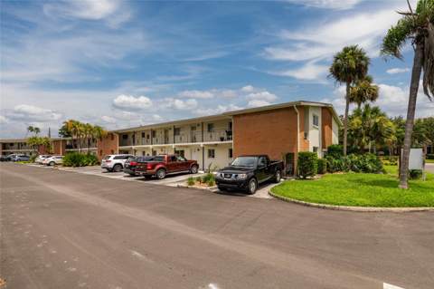 4580 Overlook Drive #190, St Petersburg FL - photo 20 of 44