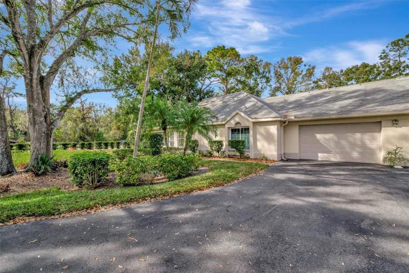 Fairway Palms A Condo