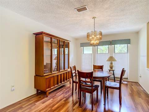 10050 Deer Lane, New Port Richey FL - photo 11 of 30