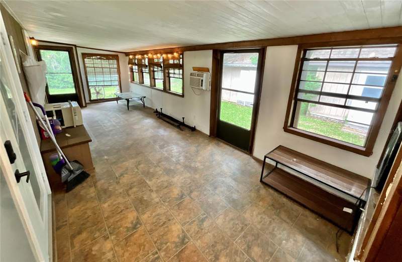 3 bedroom Manufactured Home at 13951 NE 140th Street, Willy Sub Waldo, Waldo — photo 4