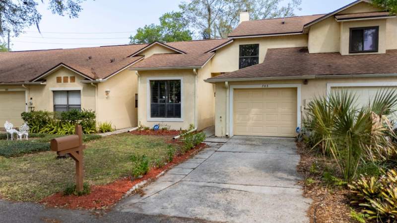 3 bedroom Townhouse at 703 Swan Lane, Cranes Roost Villas Rep, Altamonte Springs — photo 2