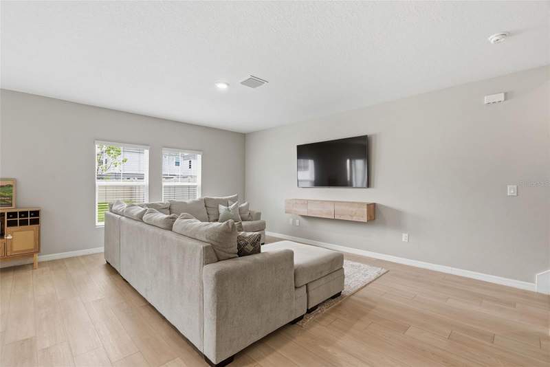 4 bedroom Single Family Residence at 12950 Pasture Woods Place, Hawkstone, Lithia — photo 5