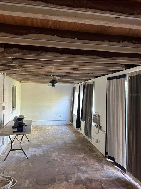 20621 SE Highway 42, Umatilla FL - photo 12 of 28