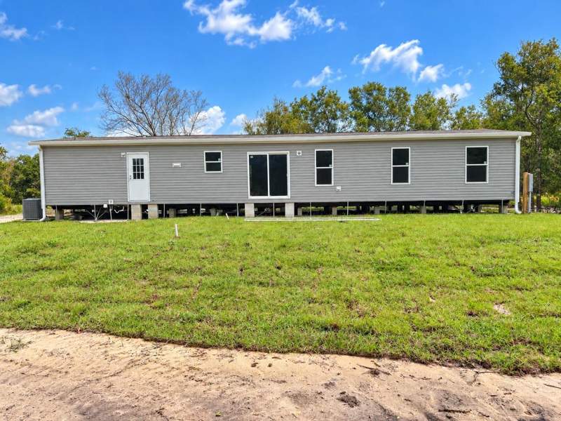 3 bedroom Modular Home at 19732 NW 280th Street, Viking Prarie, Okeechobee — photo 3
