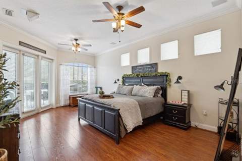 1066 Ceasars Ct, Mount Dora FL - photo 8 of 38
