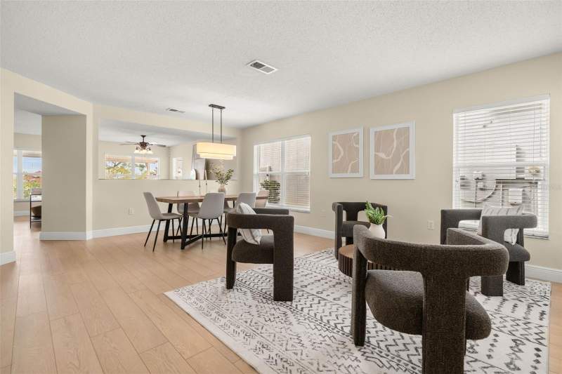 3 bedroom Single Family Residence at 129 Roseling Crossing, Four Corners, Davenport — photo 4