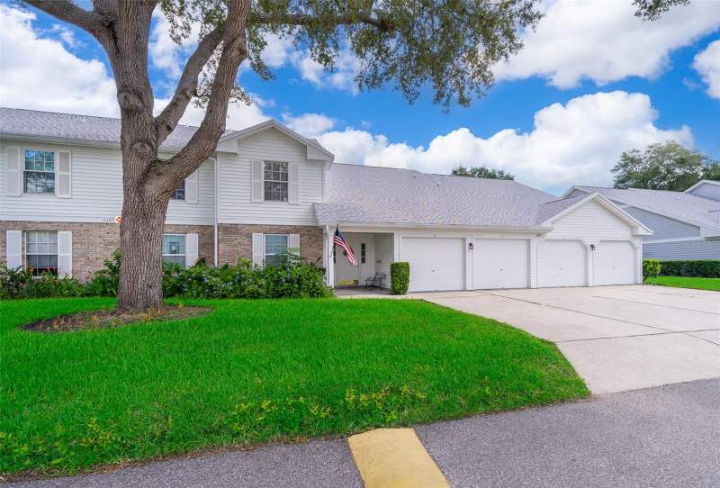 2 bedroom Condominium at 5301 WHITE CLIFF LANE #1005, COACH HOMES AT DOVER VILLAGE, ORLANDO — photo 2