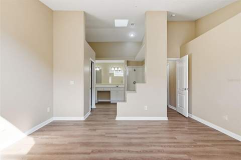 15733 Bay Vista Drive, Clermont FL - photo 24 of 37