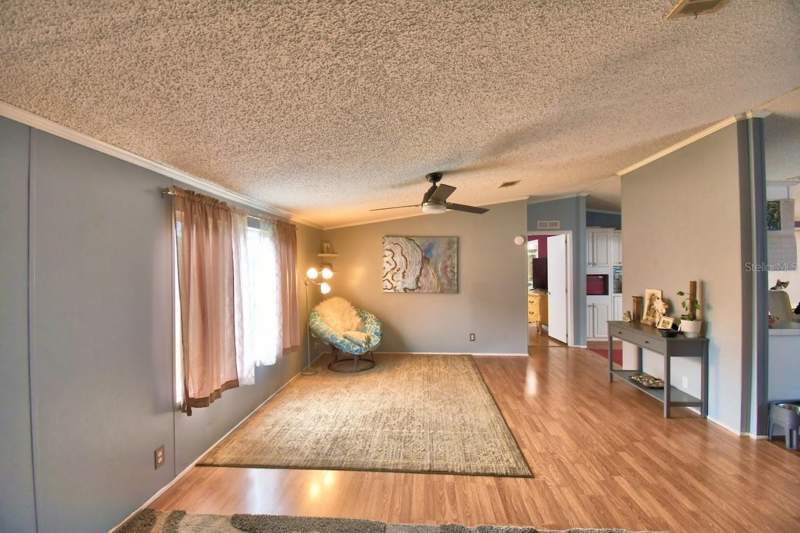 4 bedroom Manufactured Home at 1750 W Frostproof Road, Oakridge Estates, Frostproof — photo 5