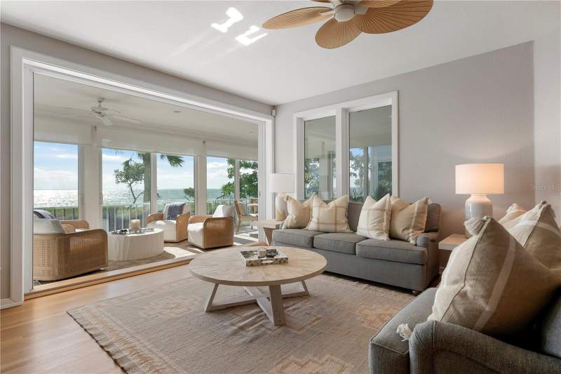 3 bedroom Single Family Residence at 319 Pilot Point Lane, North Bay, Boca Grande — photo 3
