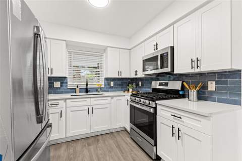 977 27th Avenue, St Petersburg FL - photo 10 of 27