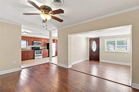 805 W Braddock Street, Tampa FL - photo 6 of 32