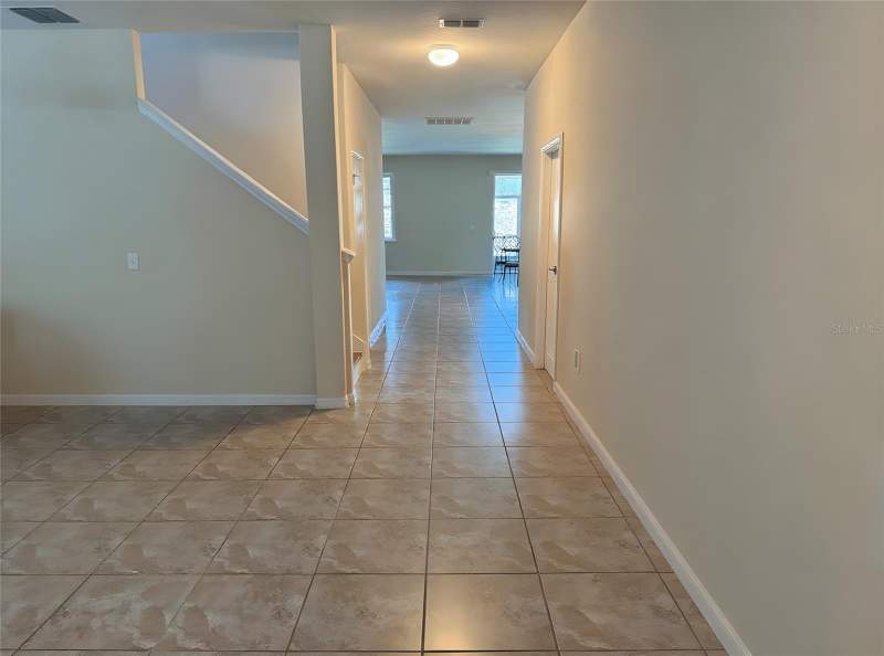 6 bedroom Single Family Residence at 12109 Echo Basin Cove, Triple Creek Ph 1 Village D, Riverview — photo 5