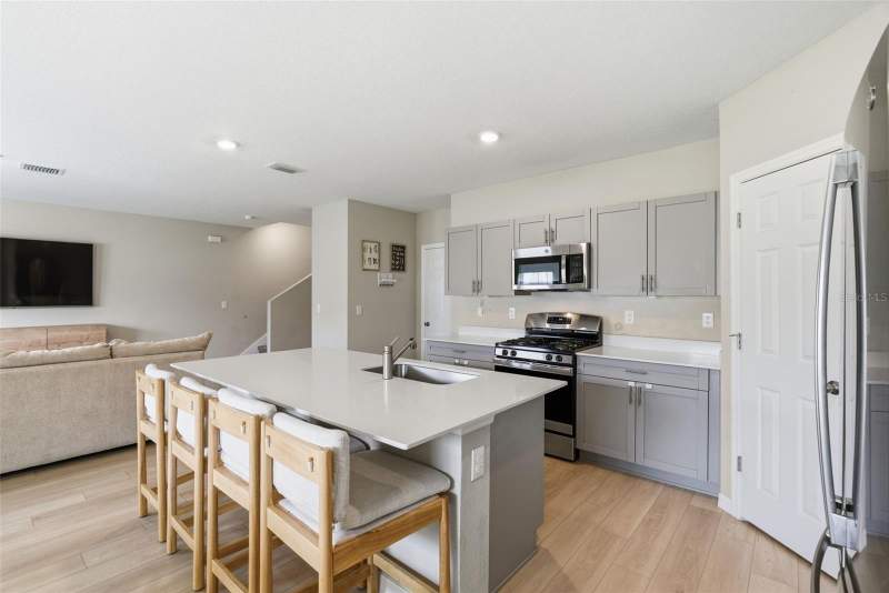 4 bedroom Single Family Residence at 12950 Pasture Woods Place, Hawkstone, Lithia — photo 4