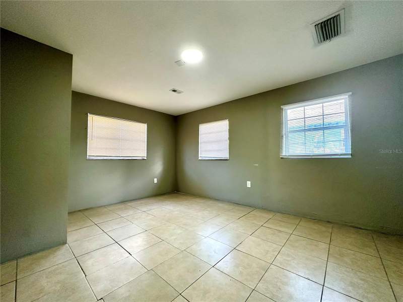 4 bedroom Single Family Residence at 222 Haynes Street, Daytona Gardens 05 Amd, Daytona Beach — photo 4