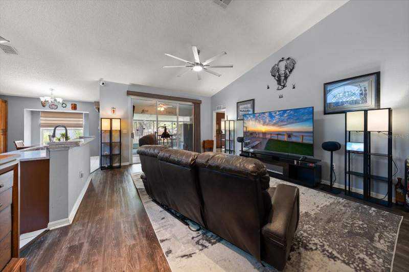 2 bedroom Villa at 2511 Estancia Boulevard, Brookfield, Clearwater — photo 5