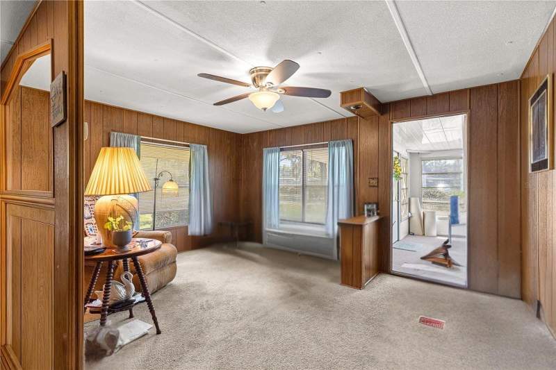 2 bedroom Mobile Home at 4121 SE 33rd Place, Hickory Hills, Ocala — photo 4