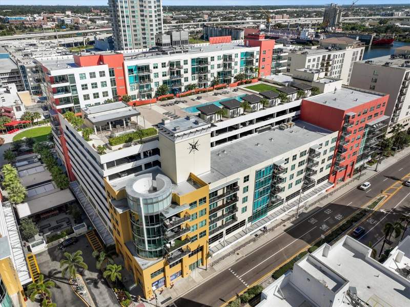 1120 E KENNEDY BOULEVARD #618 home for sale in Grand Central At Kennedy Resid