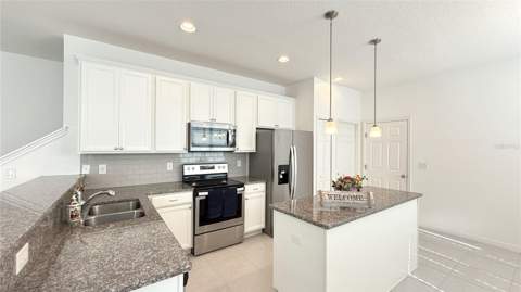 2636 Sedge Grass Way, Orlando FL - photo 6 of 35