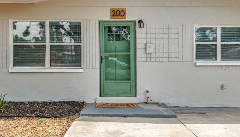 4 bedroom Single Family Residence at 200 Lewis Boulevard, Lewis Island Sec 4, St Petersburg — photo 2