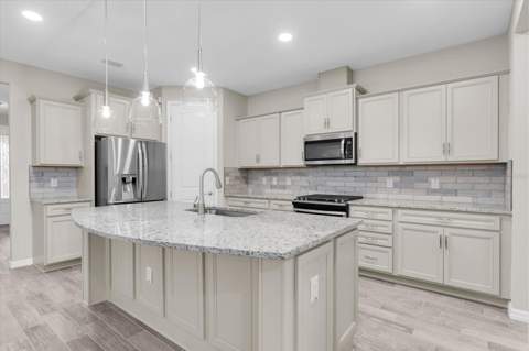 2122 Long Spur, Odessa FL - photo 10 of 57
