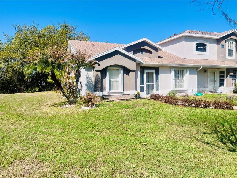 Island Cove Villas At Meadow WoodsHomes for Sale in Orlando, FL
