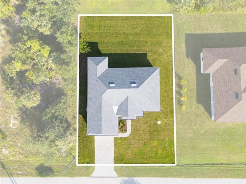 3 bedroom Single Family Residence at 9461 Attica Circle, Port Charlotte Sec 081, Port Charlotte — photo 3