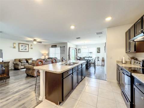 10547 Burlwood Drive, Leesburg FL - photo 14 of 48
