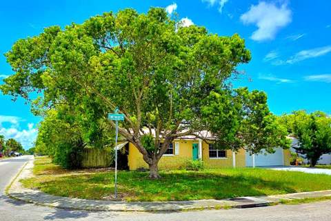 3150 Fairmount Drive, Holiday FL - photo 11 of 11