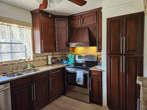 708 Brannen Circle, Sun City Center FL - photo 18 of 41