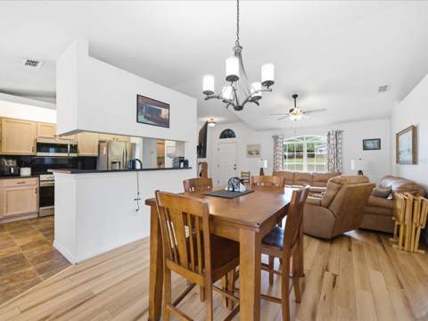 2478 Glenridge Dr, Spring Hill FL - photo 10 of 27