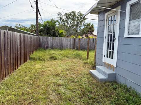301 80th Avenue, St Petersburg FL - photo 10 of 43