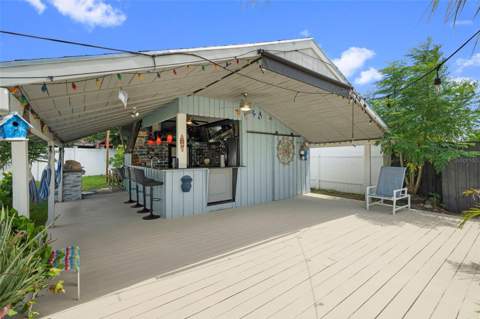 7103 Creekside Court, Tampa FL - photo 16 of 75