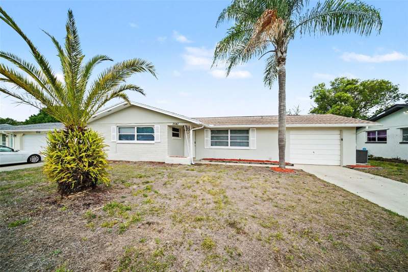 7541 SPIREA DRIVE home for sale in Jasmine Lakes