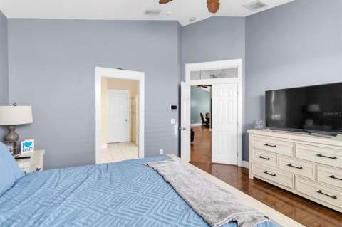 6020 Montana Avenue, New Port Richey FL - photo 18 of 47