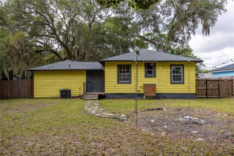 1334 NE 1st Avenue, Gainesville FL - photo 16 of 18