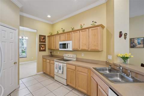 1040 Kersfield Circle, Lake Mary FL - photo 17 of 42