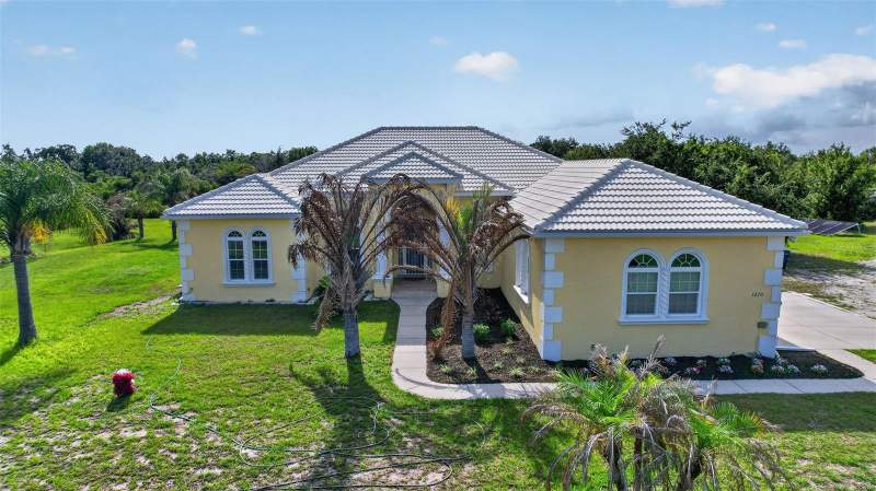 4 bedroom Single Family Residence at 1210 408th Court, Winding Creek, Myakka City — photo 3
